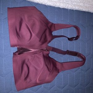 Victoria Secret Knockout Maximum Support Sports bra